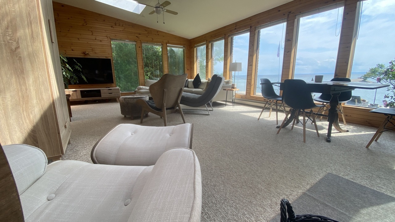 Photo of Livingroom in Tiny