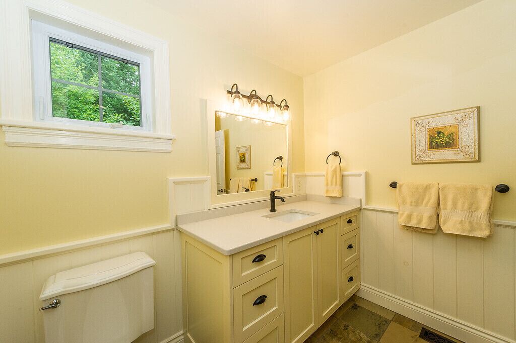 Photo of Bathroom in Perry