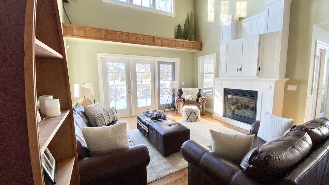 Photo of Livingroom in Perry