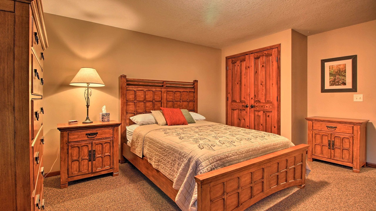 Photo of Bedroom in Breezy Point