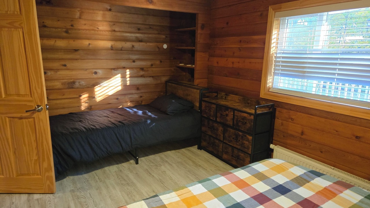 Photo of Bedroom in Adolphustown