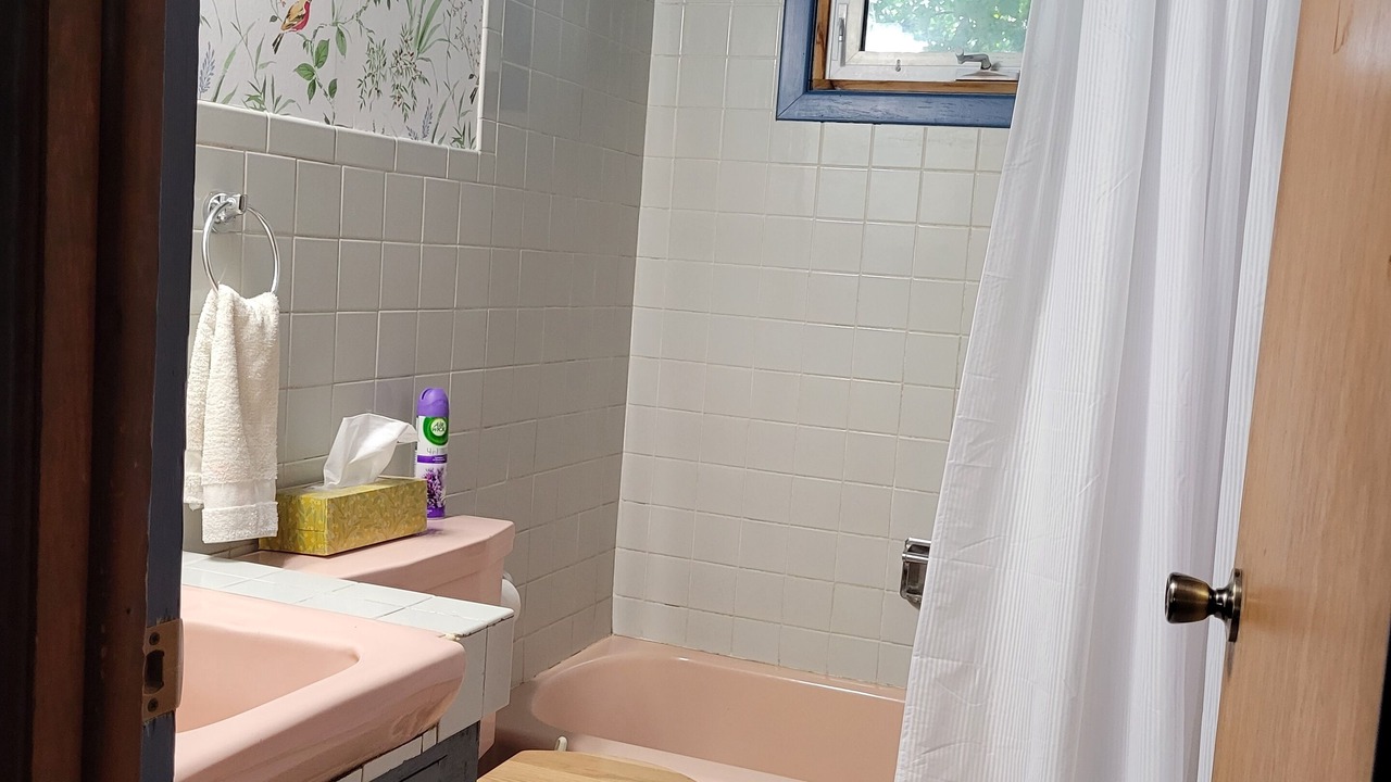 Photo of Bathroom in Detroit Lakes