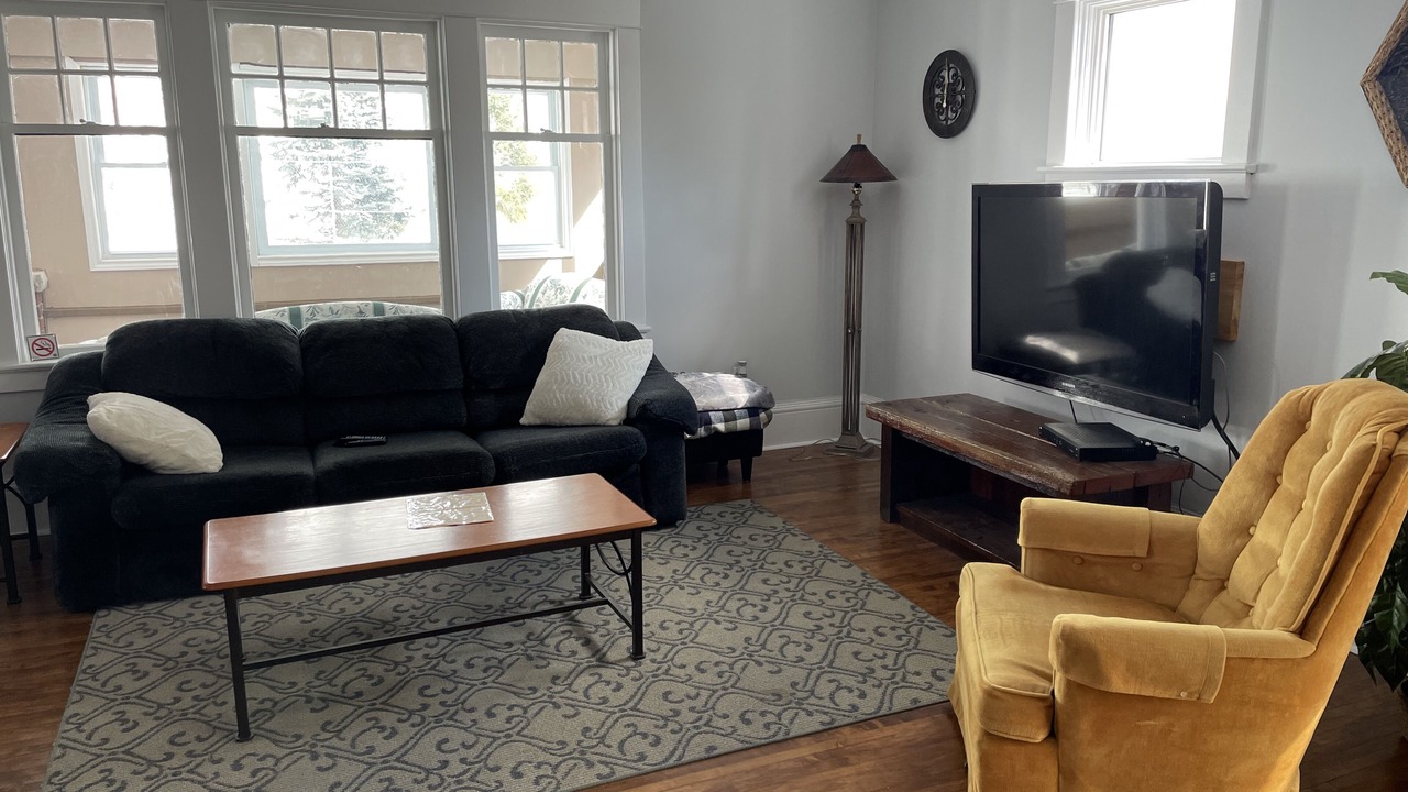 Photo of Livingroom in Chippawa