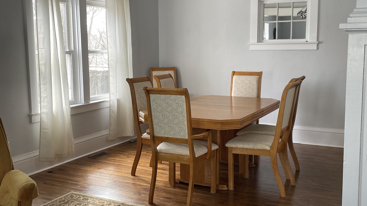 Photo of Livingroom in Chippawa