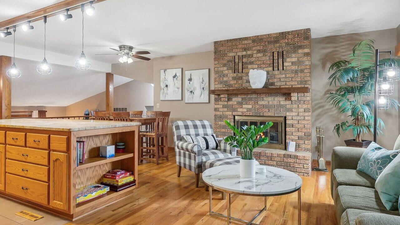 Photo of Livingroom in Lake Elmo
