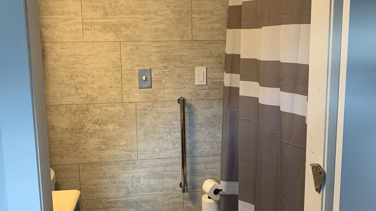 Photo of Bathroom in Thunder Bay
