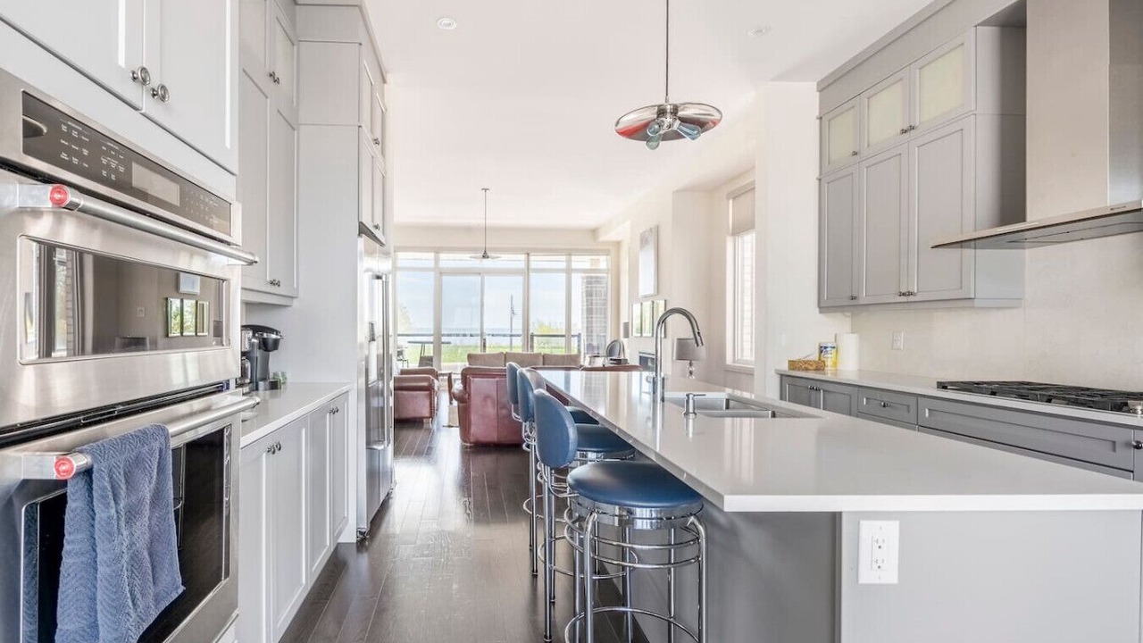 Photo of Kitchen in Bowmanville