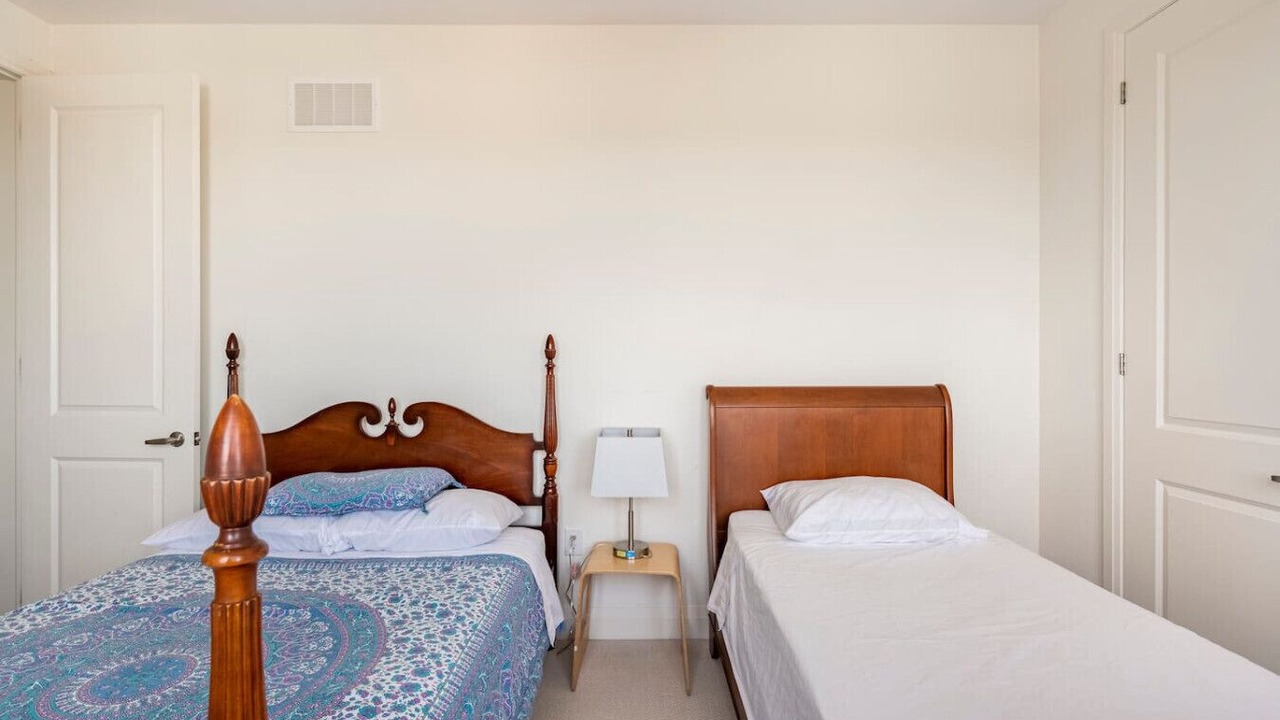Photo of Bedroom in Bowmanville