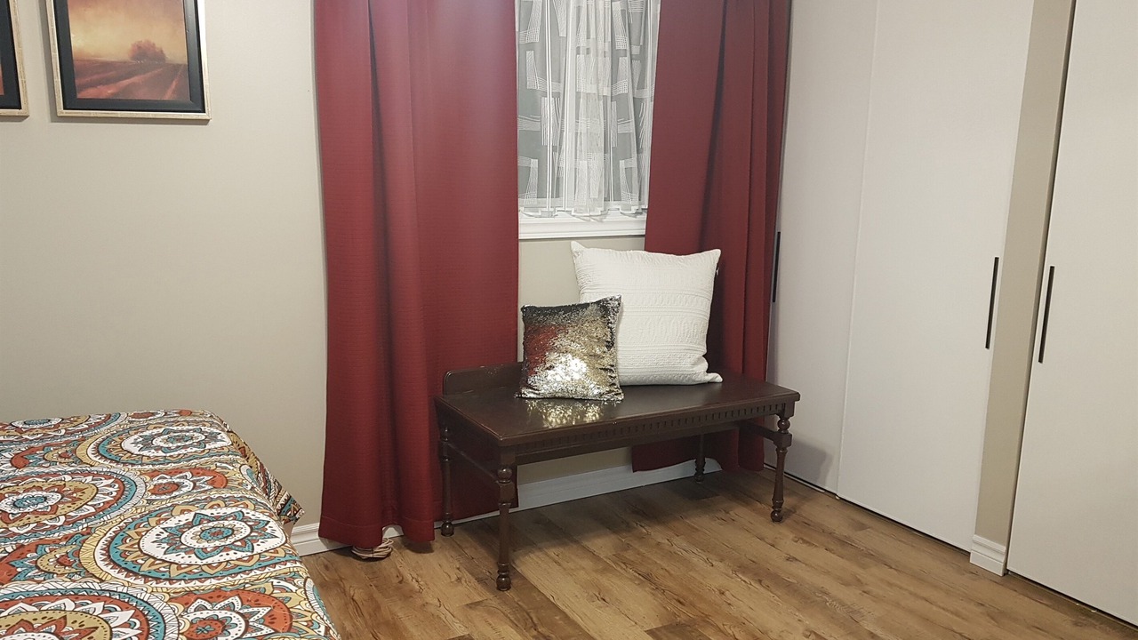 Photo of Bedroom in Sarnia