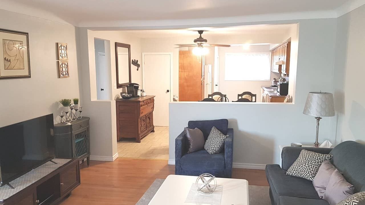 Photo of Livingroom in Sarnia