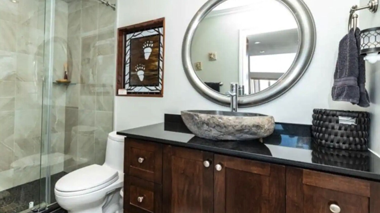 Photo of Bathroom in The Archipelago