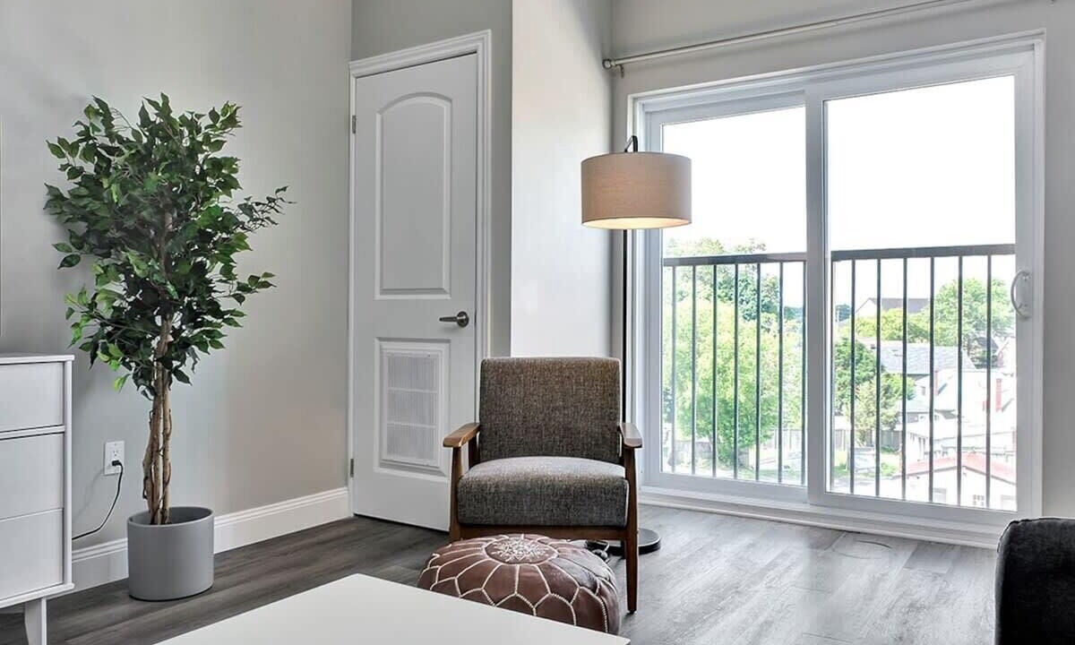 Photo of Livingroom in Sunnyside