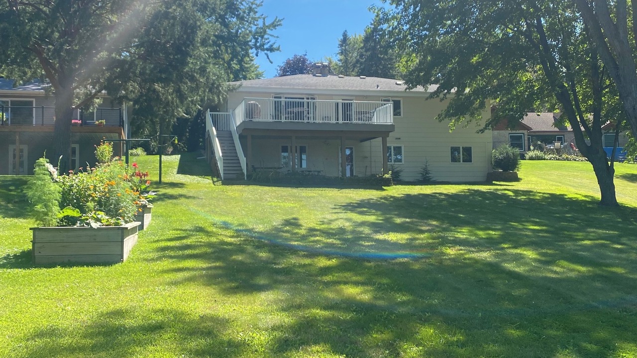Photo of Outdoor in Waverly