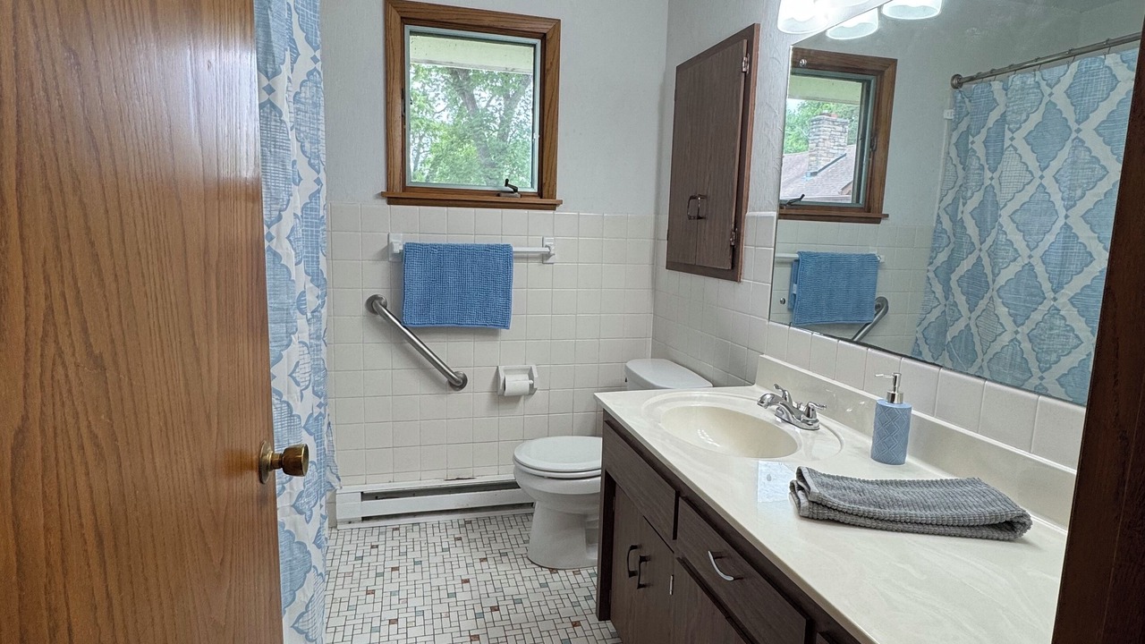 Photo of Bathroom in Waverly
