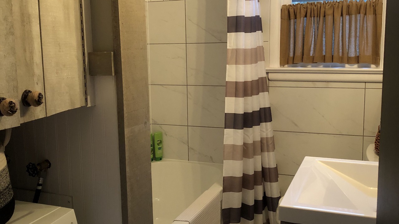 Photo of Bathroom in Sarnia
