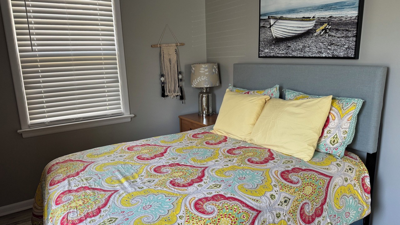 Photo of Bedroom in Sarnia