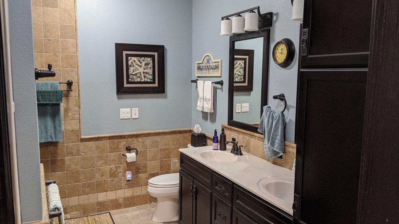 Photo of Bathroom in Battle Lake