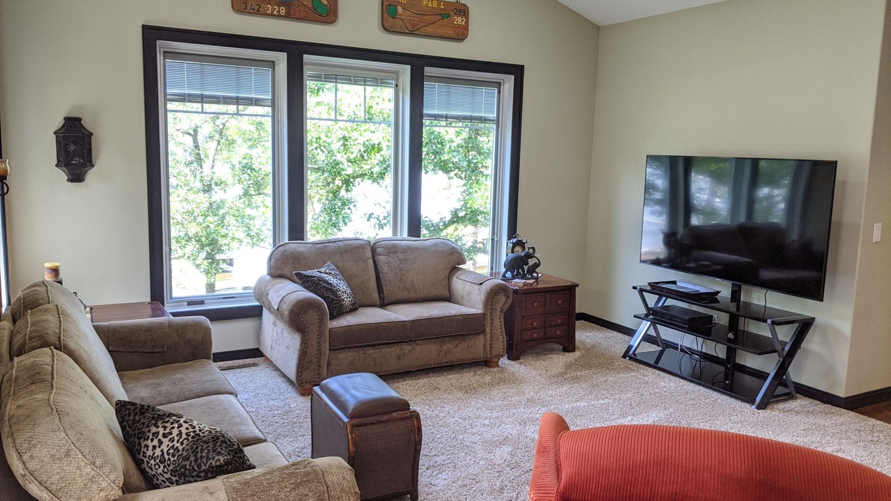 Photo of Livingroom in Battle Lake