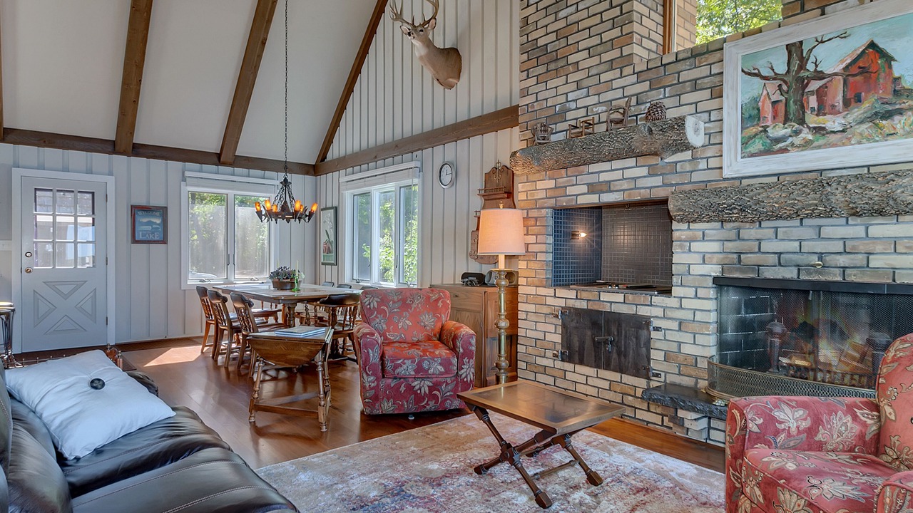 Photo of Livingroom in Cold Spring