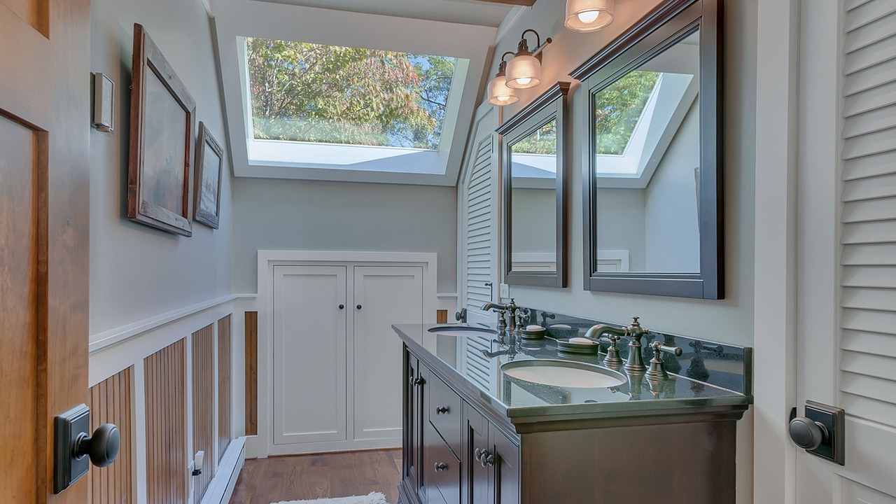 Photo of Bathroom in Cold Spring