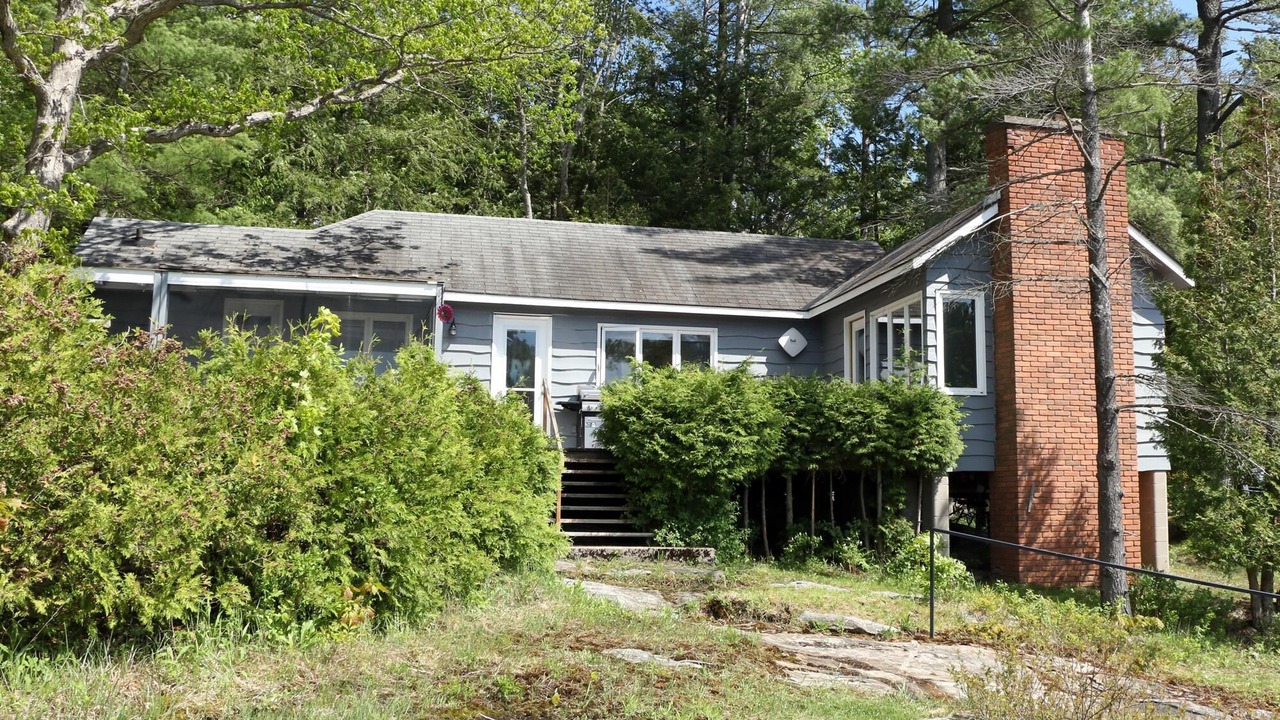 Photo of Others in Gravenhurst