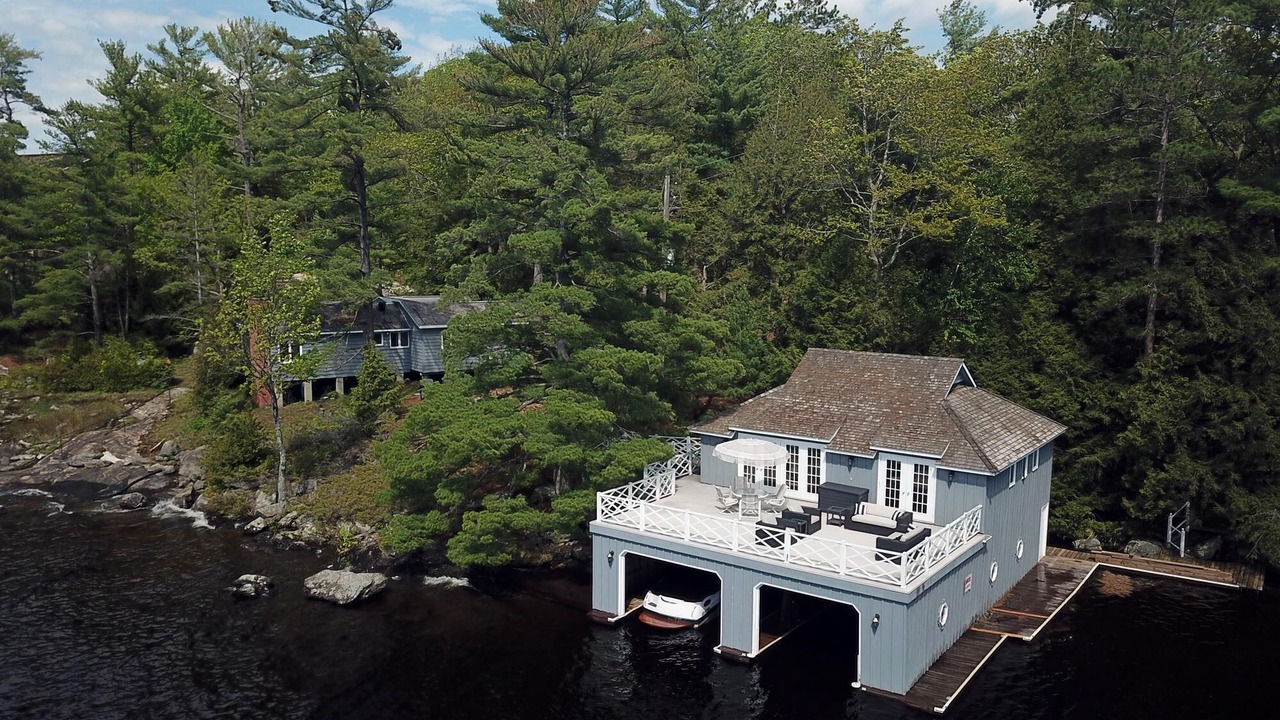 Photo of Others in Gravenhurst