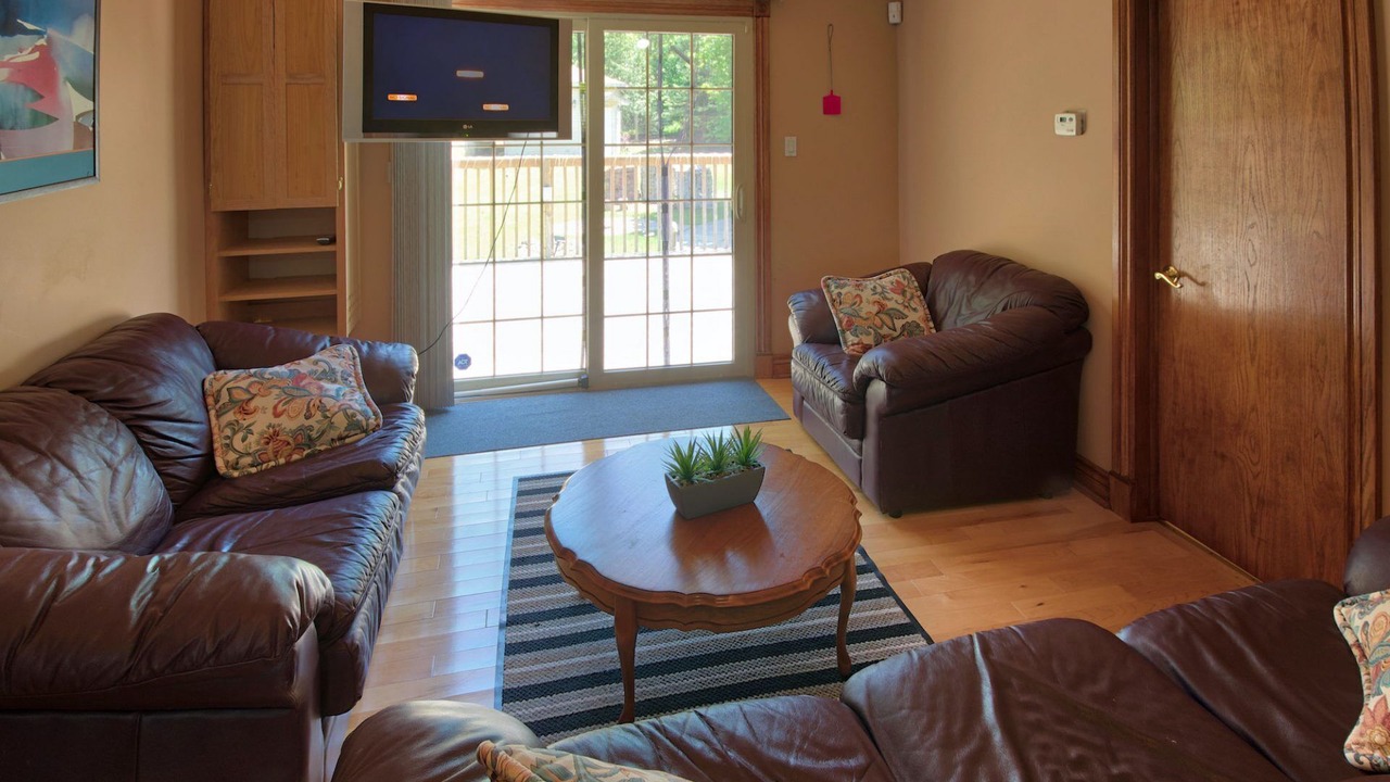 Photo of Livingroom in Lambton Shores