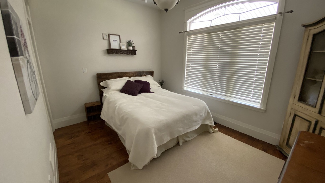 Photo of Bedroom in Richmond Hill