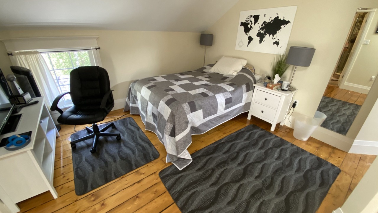Photo of Bedroom in Richmond Hill