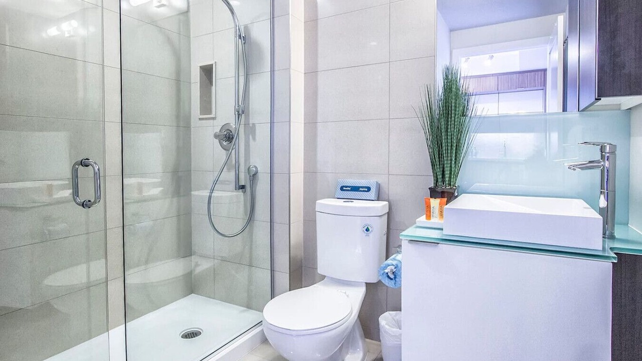 Photo of Bathroom in Toronto Entertainment District