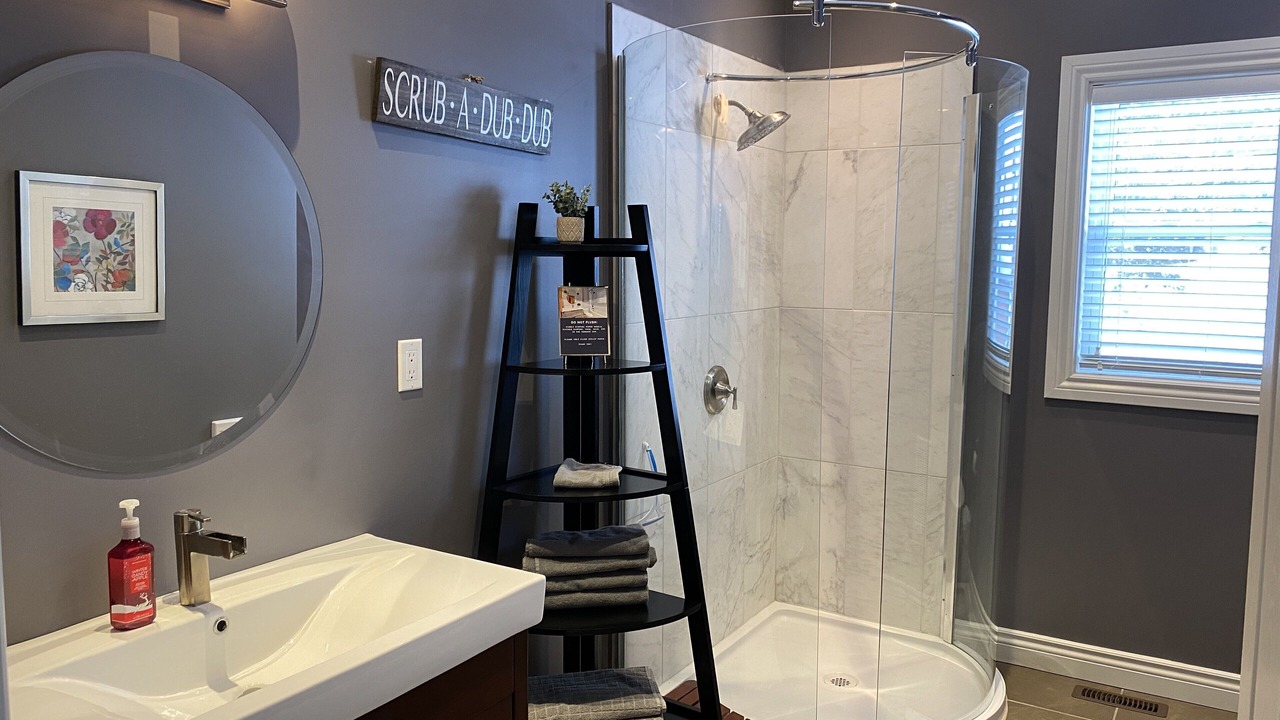 Photo of Bathroom in Bracebridge
