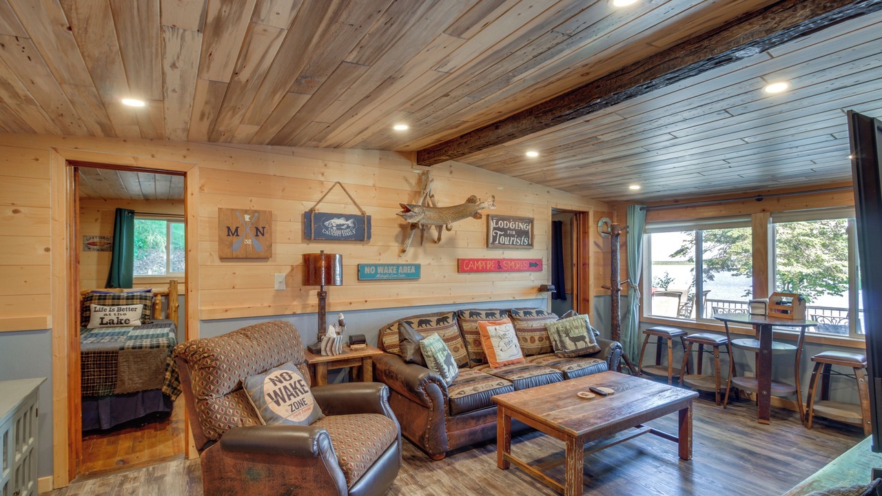 Photo of Livingroom in Pequot Lakes