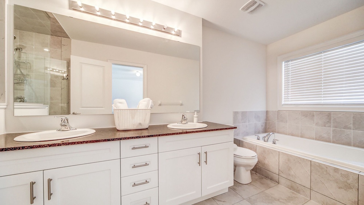 Photo of Bathroom in The Blue Mountains