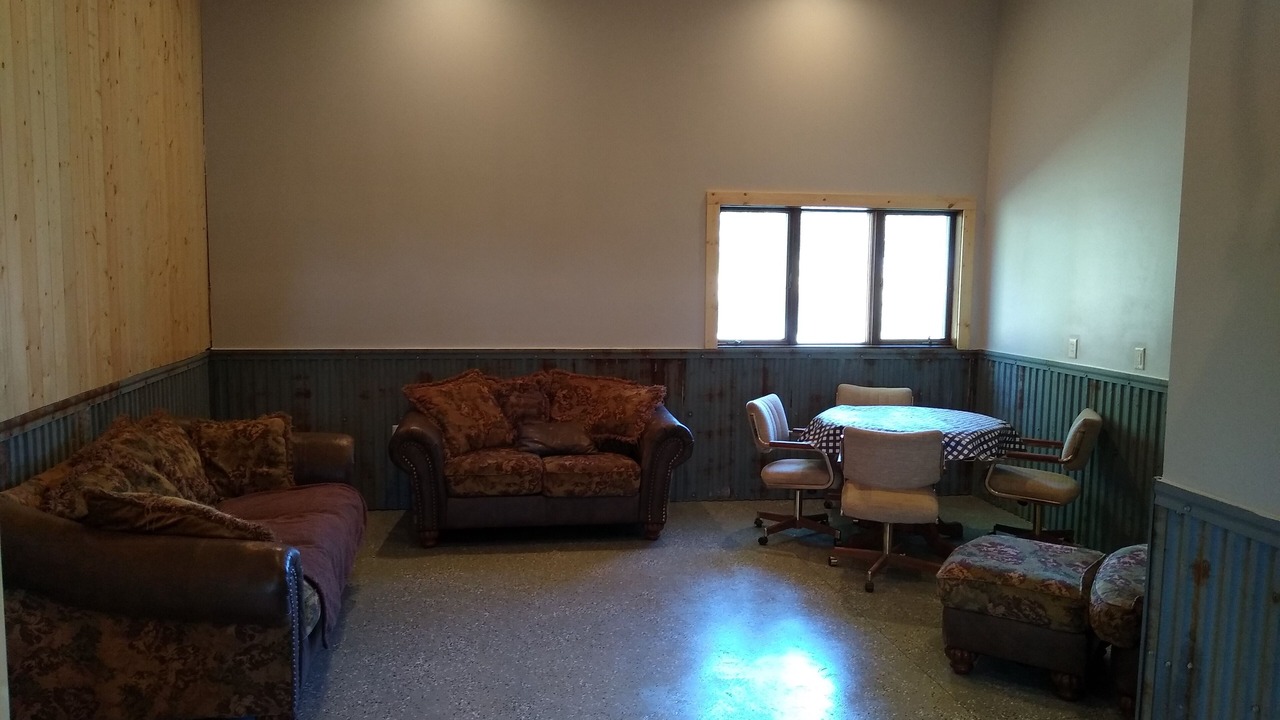 Photo of Livingroom in Canby