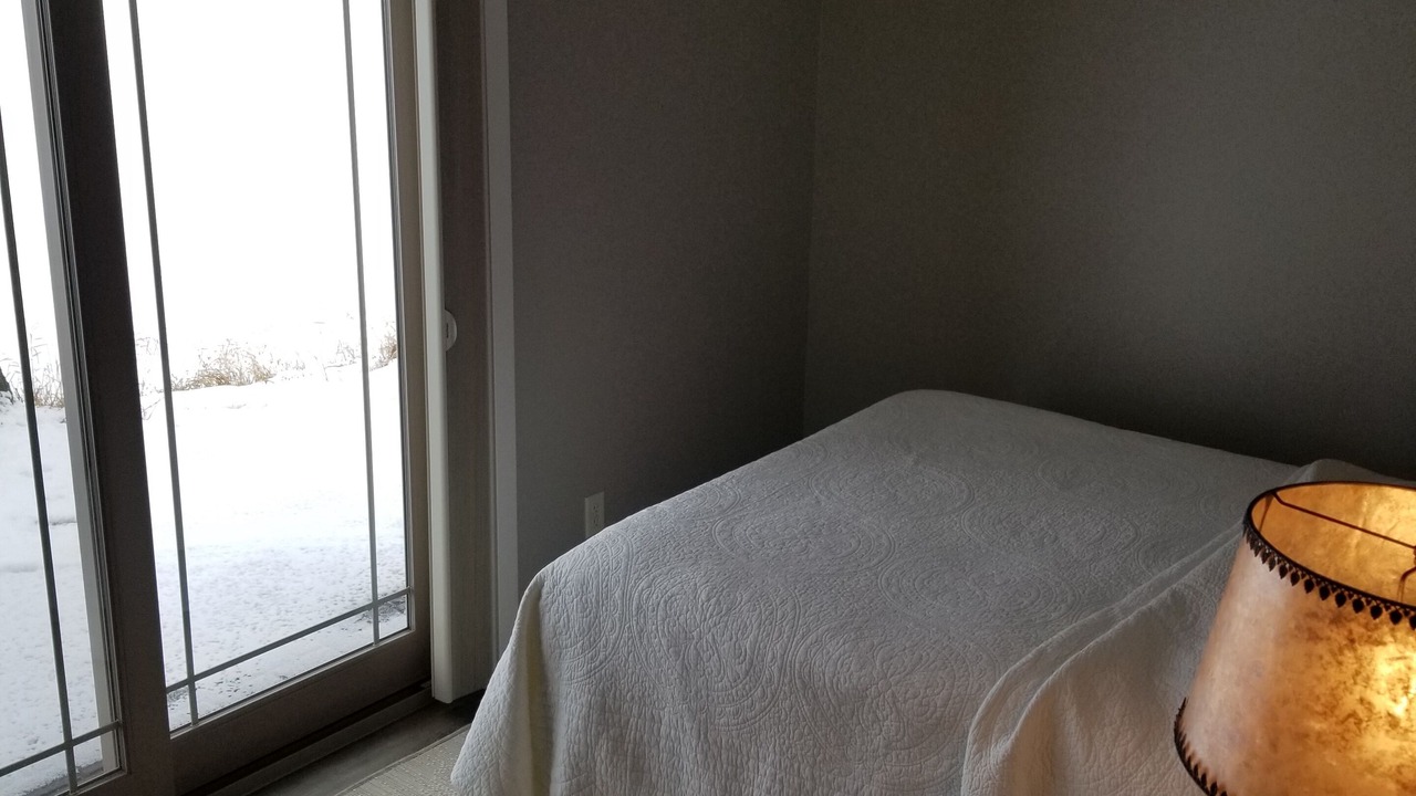 Photo of Bedroom in Maple Lake