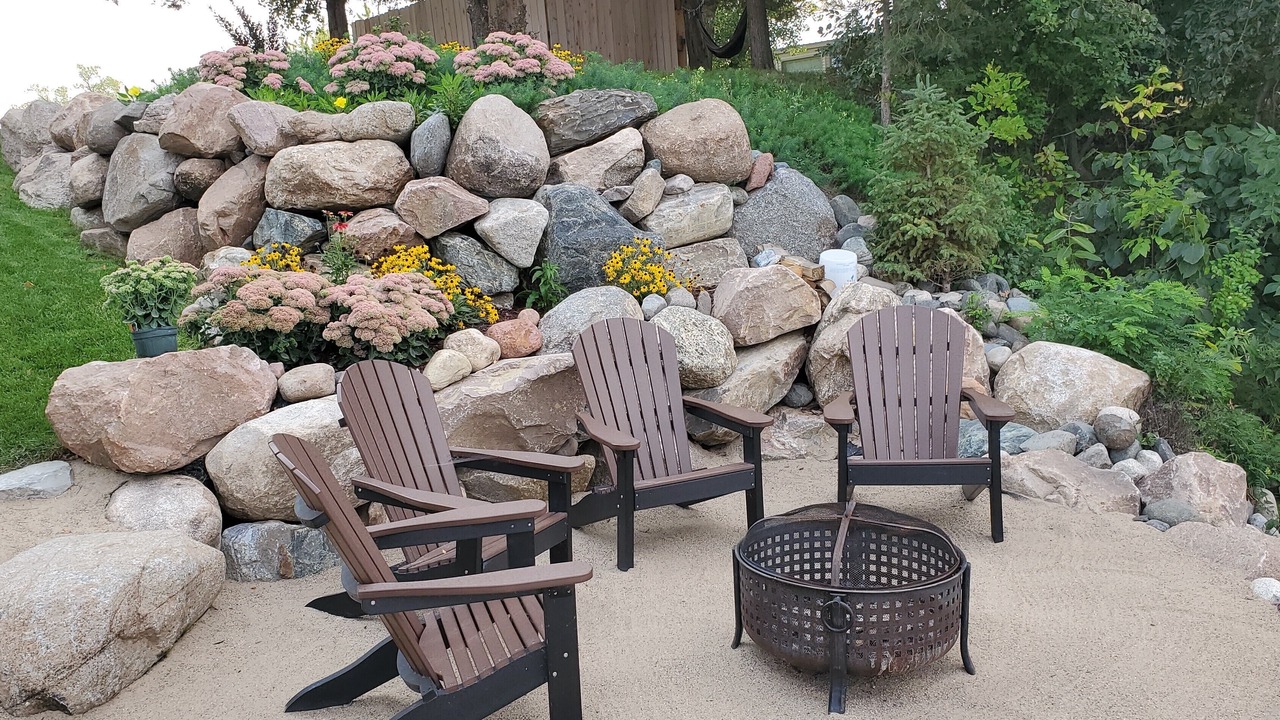 Photo of Outdoor in Maple Lake