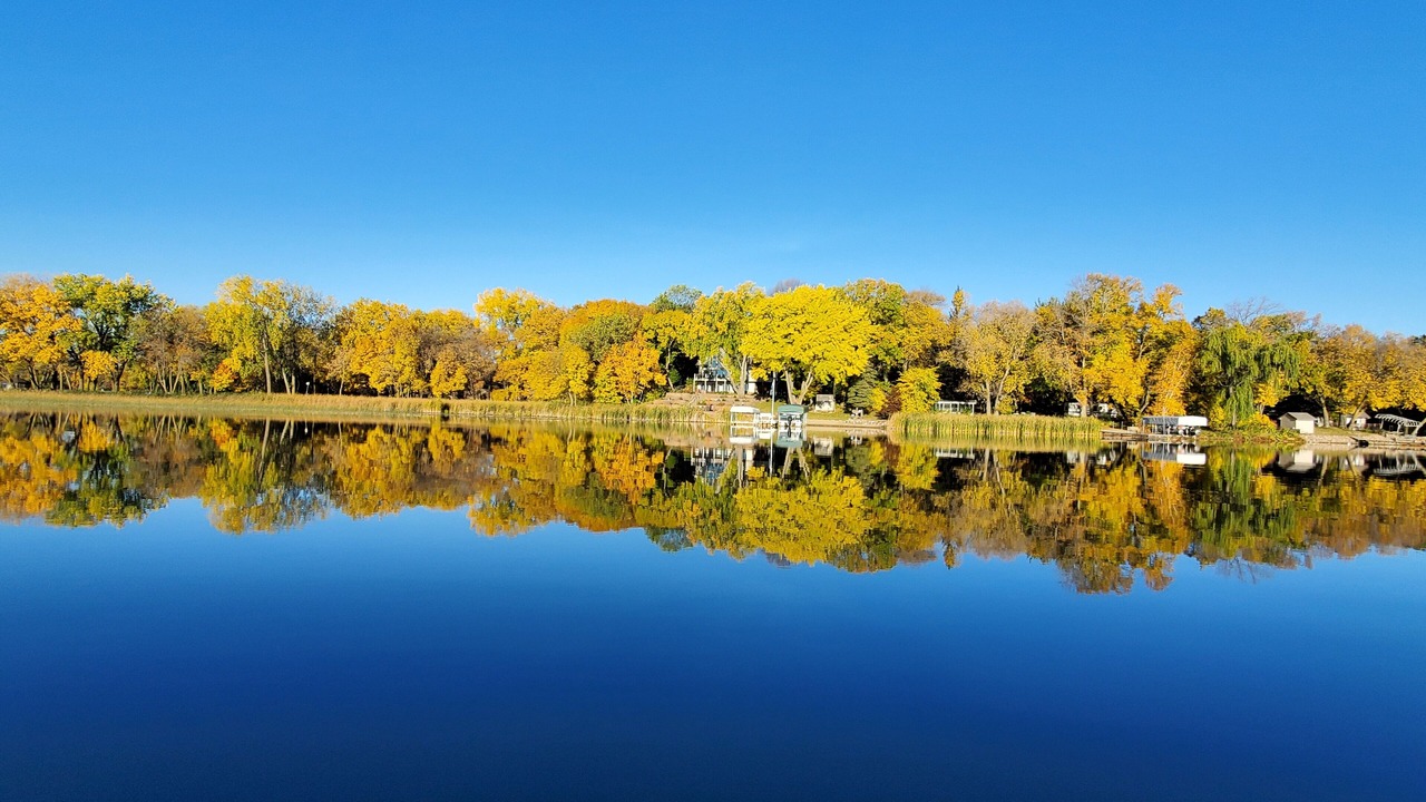 Photo of Outdoor in Maple Lake