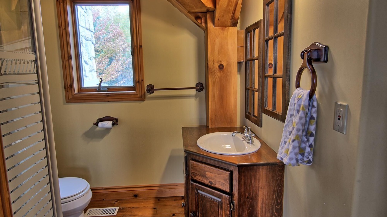 Photo of Bathroom in Mulmur
