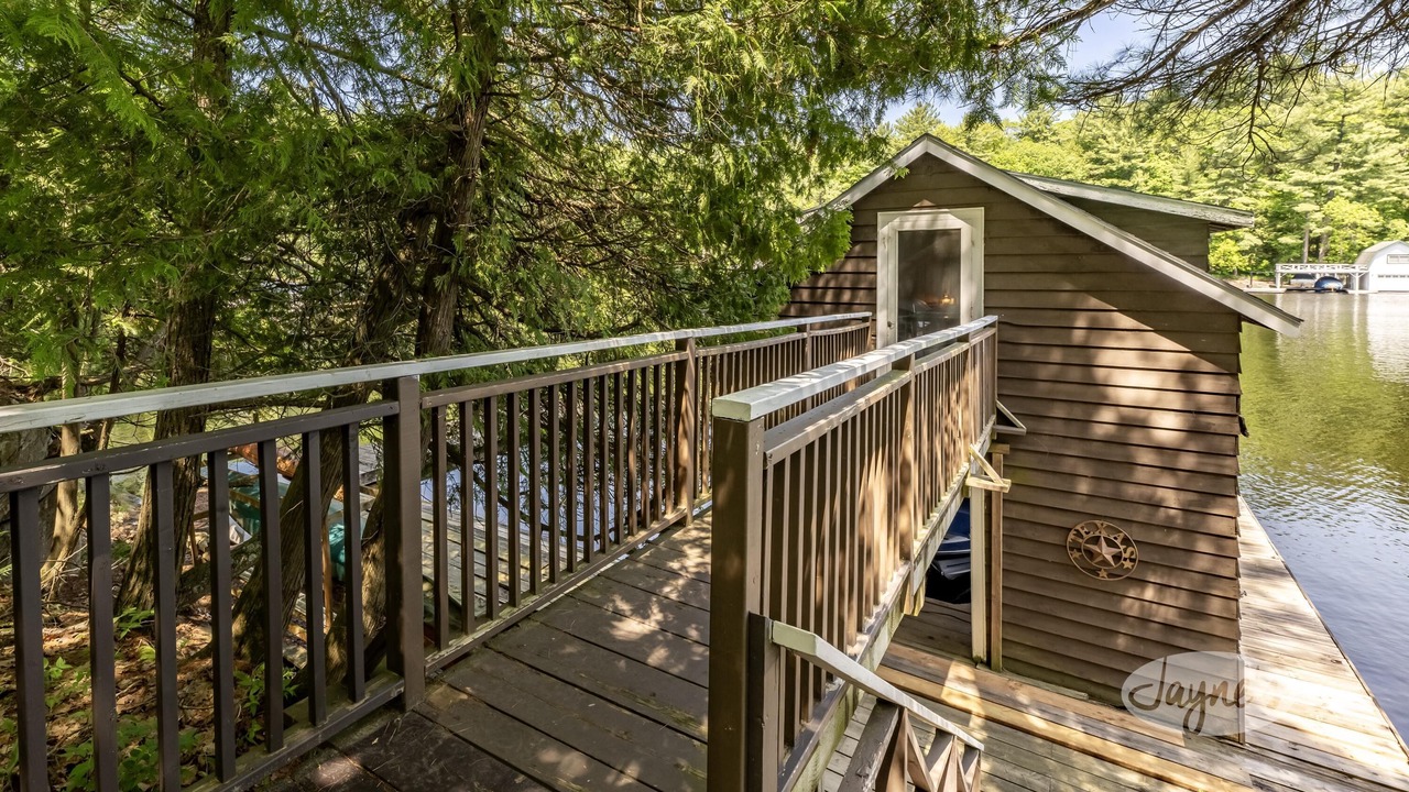 Photo of Others in Muskoka Lakes