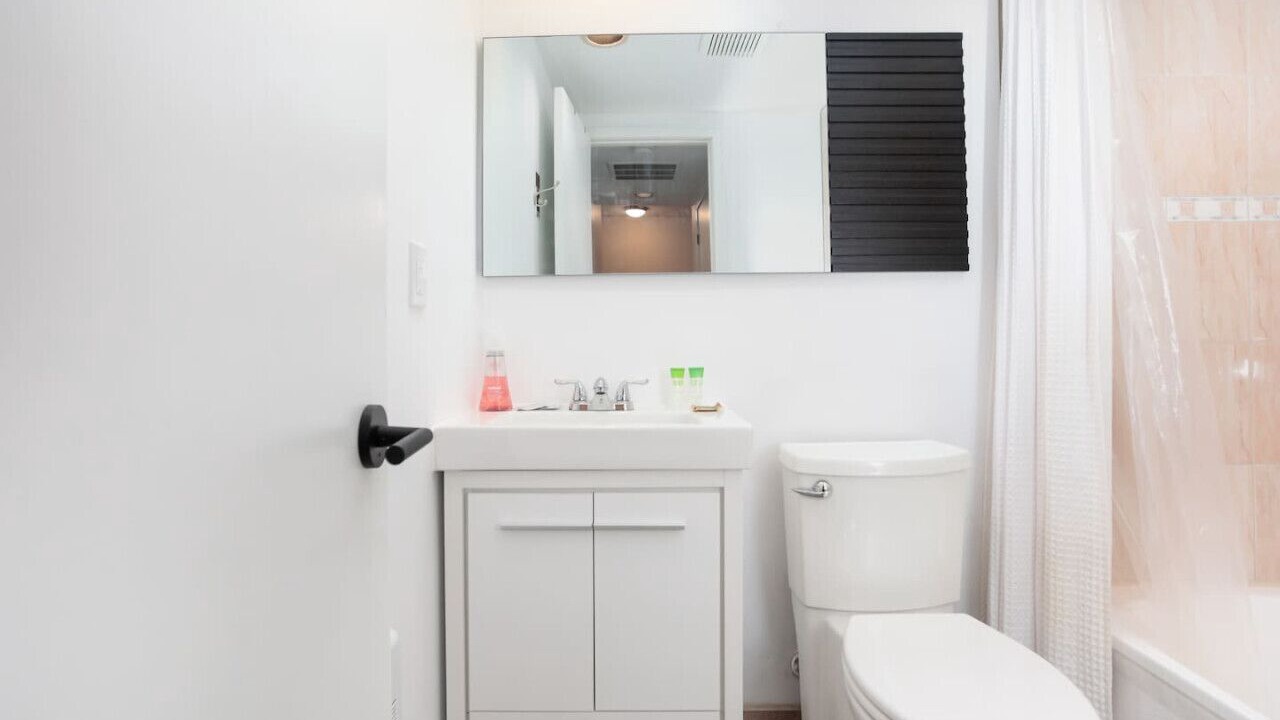 Photo of Bathroom in The Blue Mountains