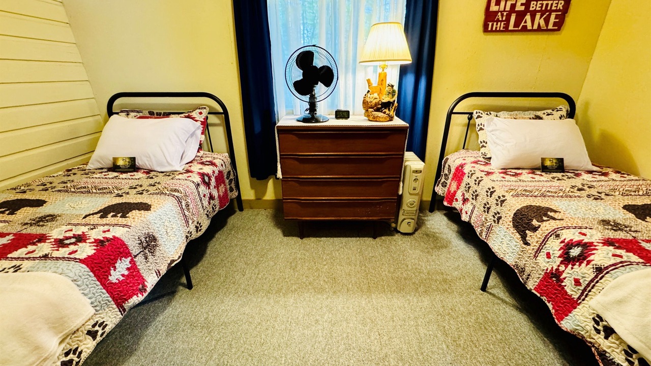 Photo of Bedroom in Leeds and the Thousand Islands