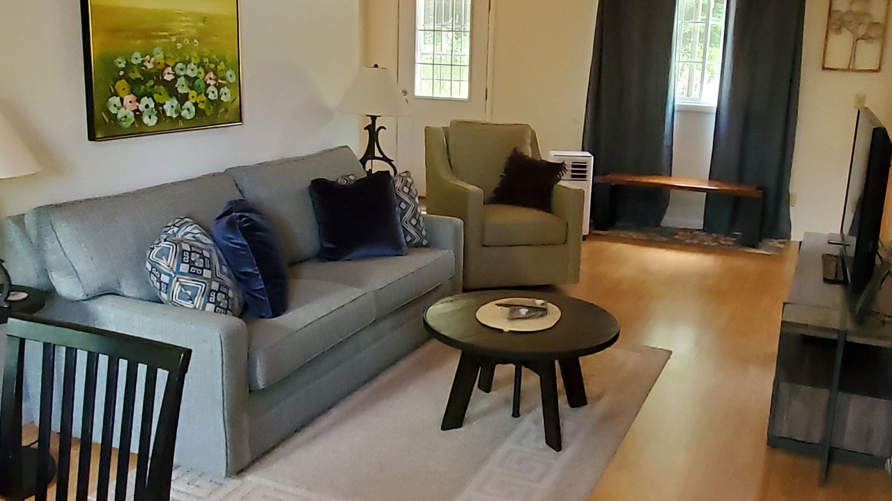 Photo of Livingroom in Carlton County