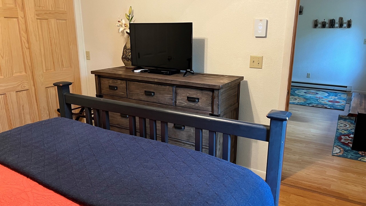 Photo of Bedroom in Carlton County