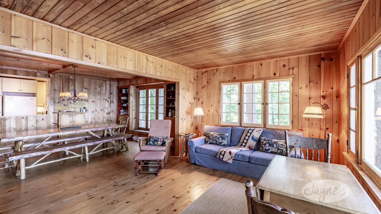 Photo of Bedroom in Port Carling