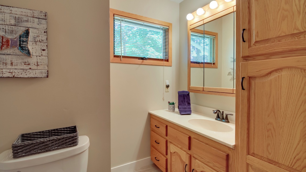 Photo of Bathroom in Alexandria