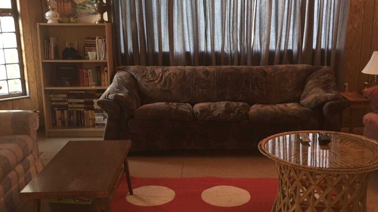 Photo of Livingroom in Kenora