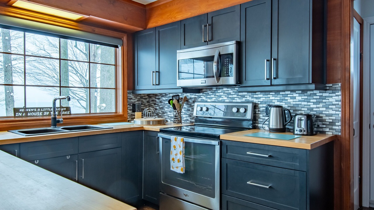 Photo of Kitchen in Plympton-Wyoming