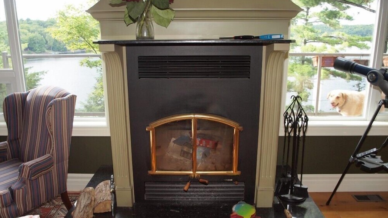 Photo of Livingroom in Minden Hills