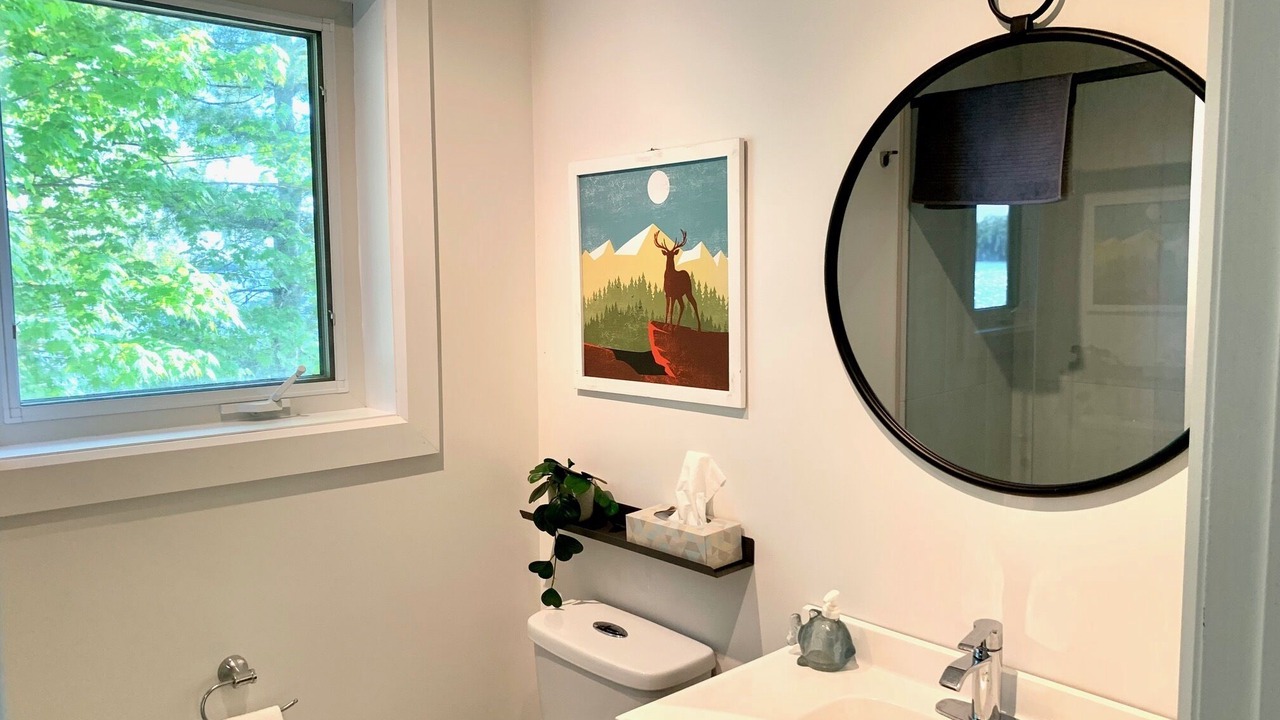 Photo of Bathroom in Havelock-Belmont-Methuen