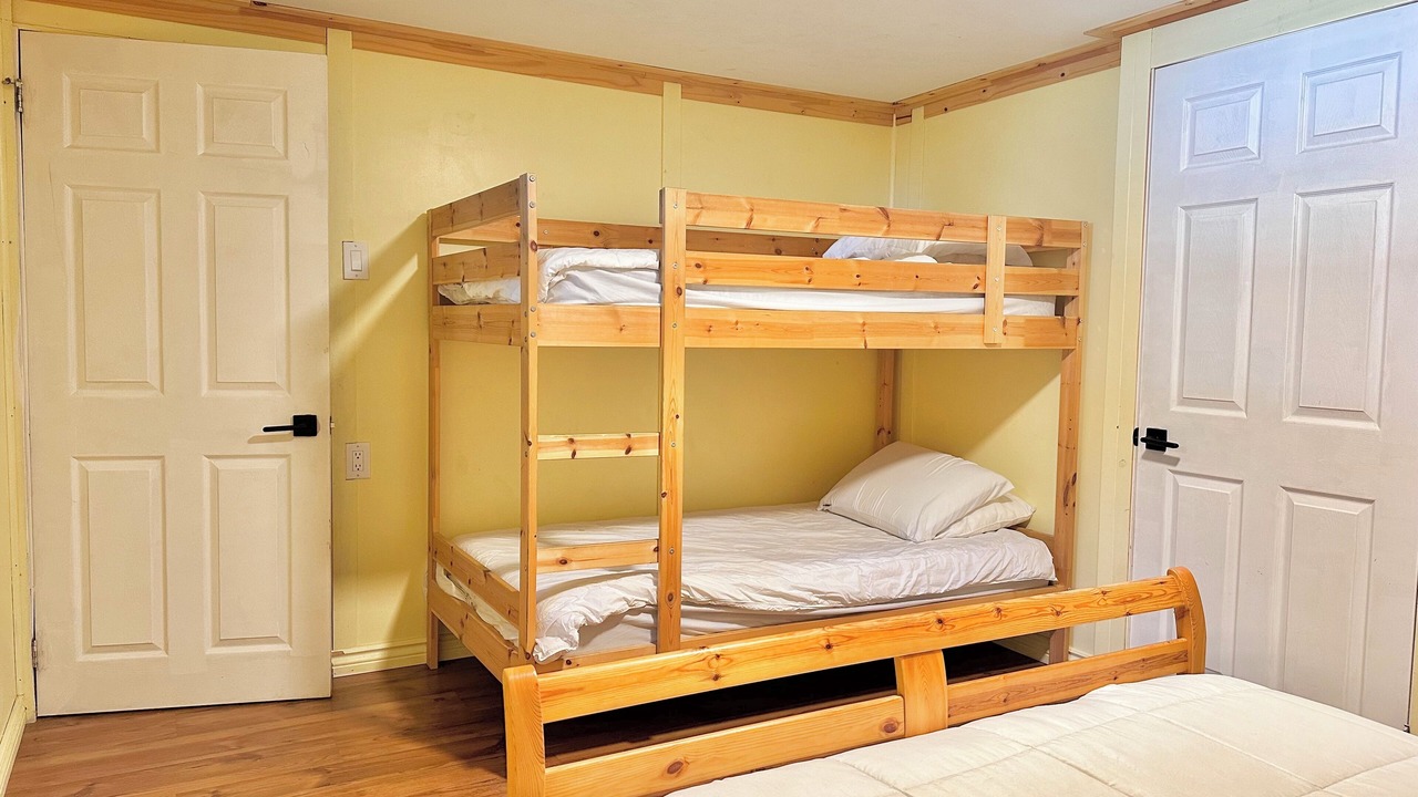 Photo of Bedroom in Havelock-Belmont-Methuen